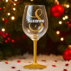 Gepersonaliseerd Wijnglas 38 cl – luxe glittervoet & eigen naam